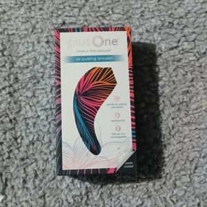 Plus One air pulsing arouser